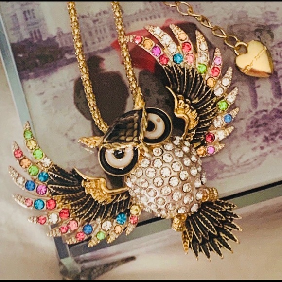 Betsey Johnson Jewelry - Betsey Johnson Style - Colorful Wings Owl